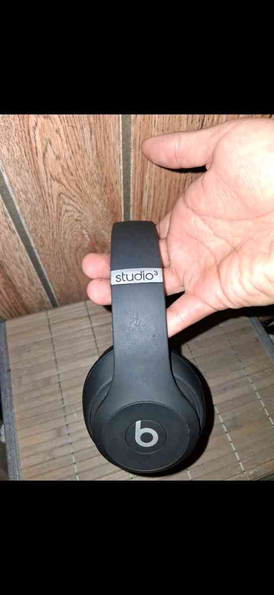 Beats studio 3