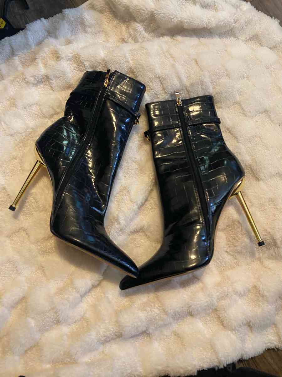 ankle boots black and gold
