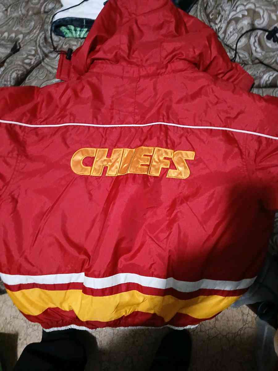 chiefs vintage coat size medium