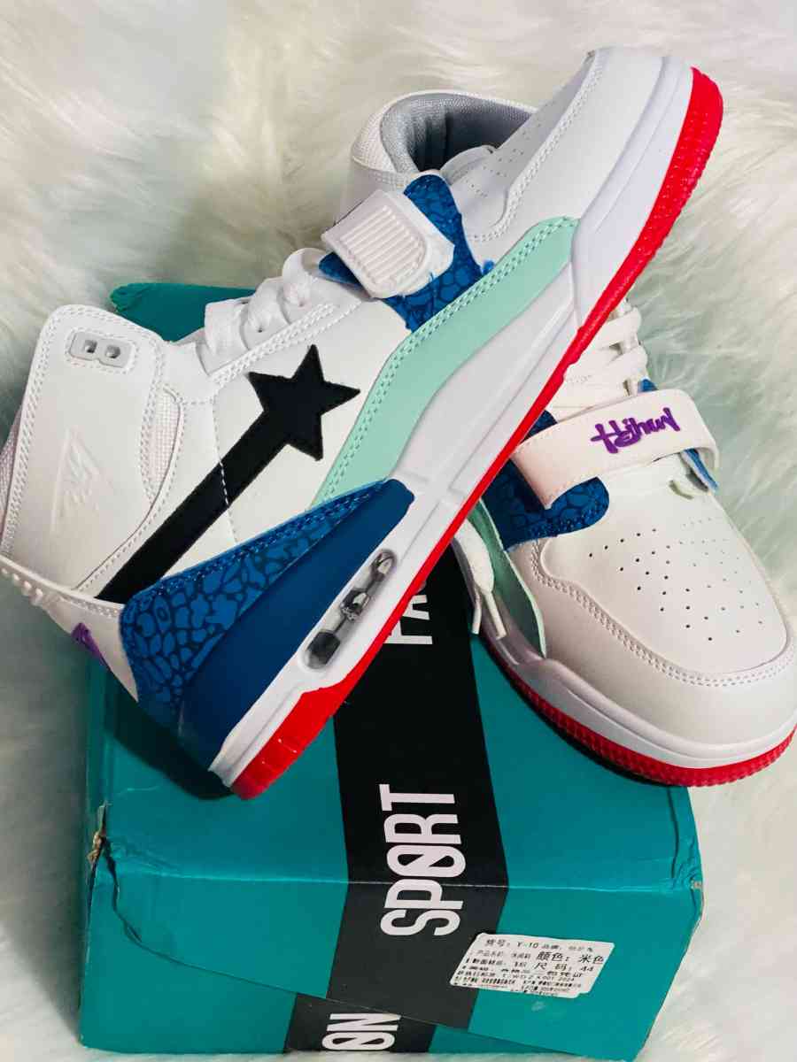 BAPE STA Sk8 Sta WhiteBlueRed  Mens Size 8 Streetwe