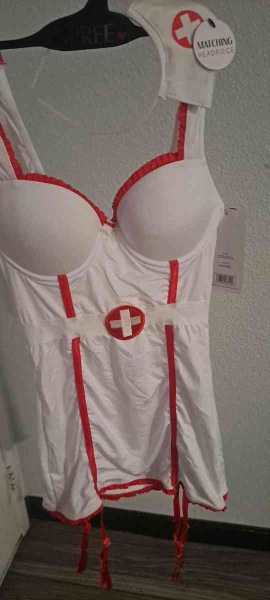 NEW XL NURSE SEXY COSTUME