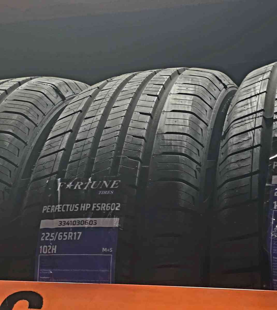 En Venta Fortune Perfectus HP 22565R17 102H