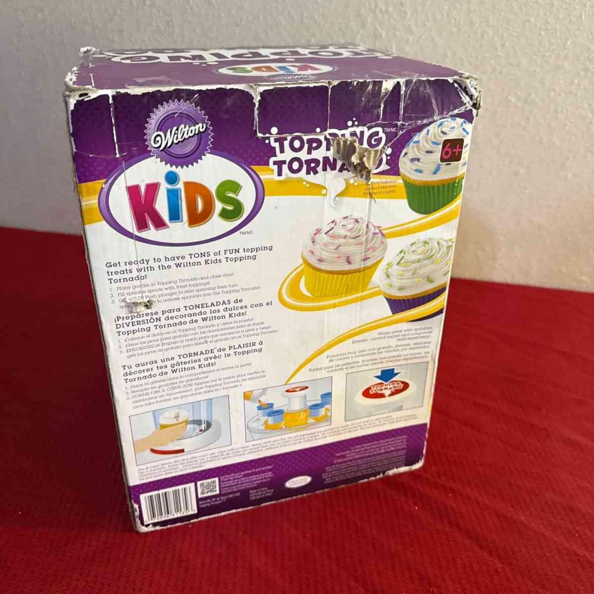 Wilton Kids Topping Tornado DAMAGE BOX ITEM IS NEW