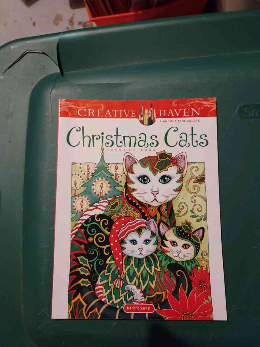 Christmas cats coloring book