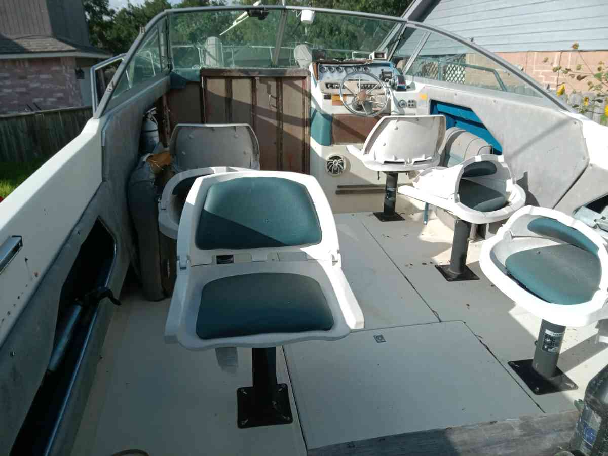 sea ray Bayliner 24