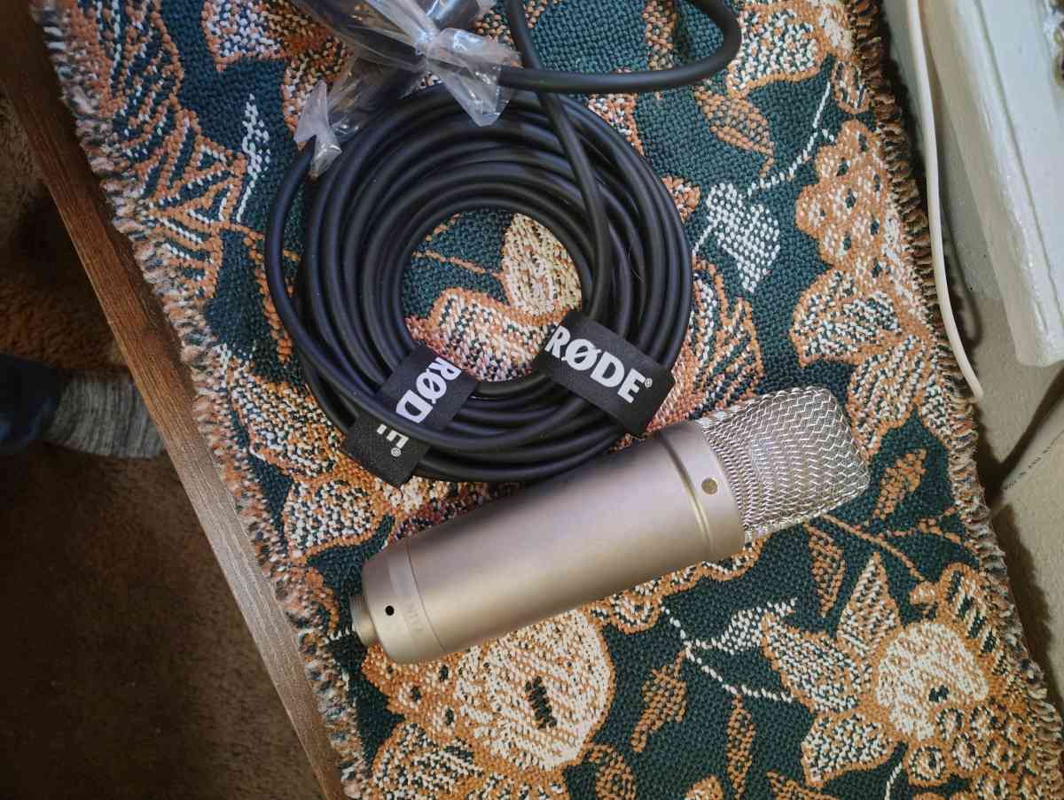 Rode Microphone and Cable