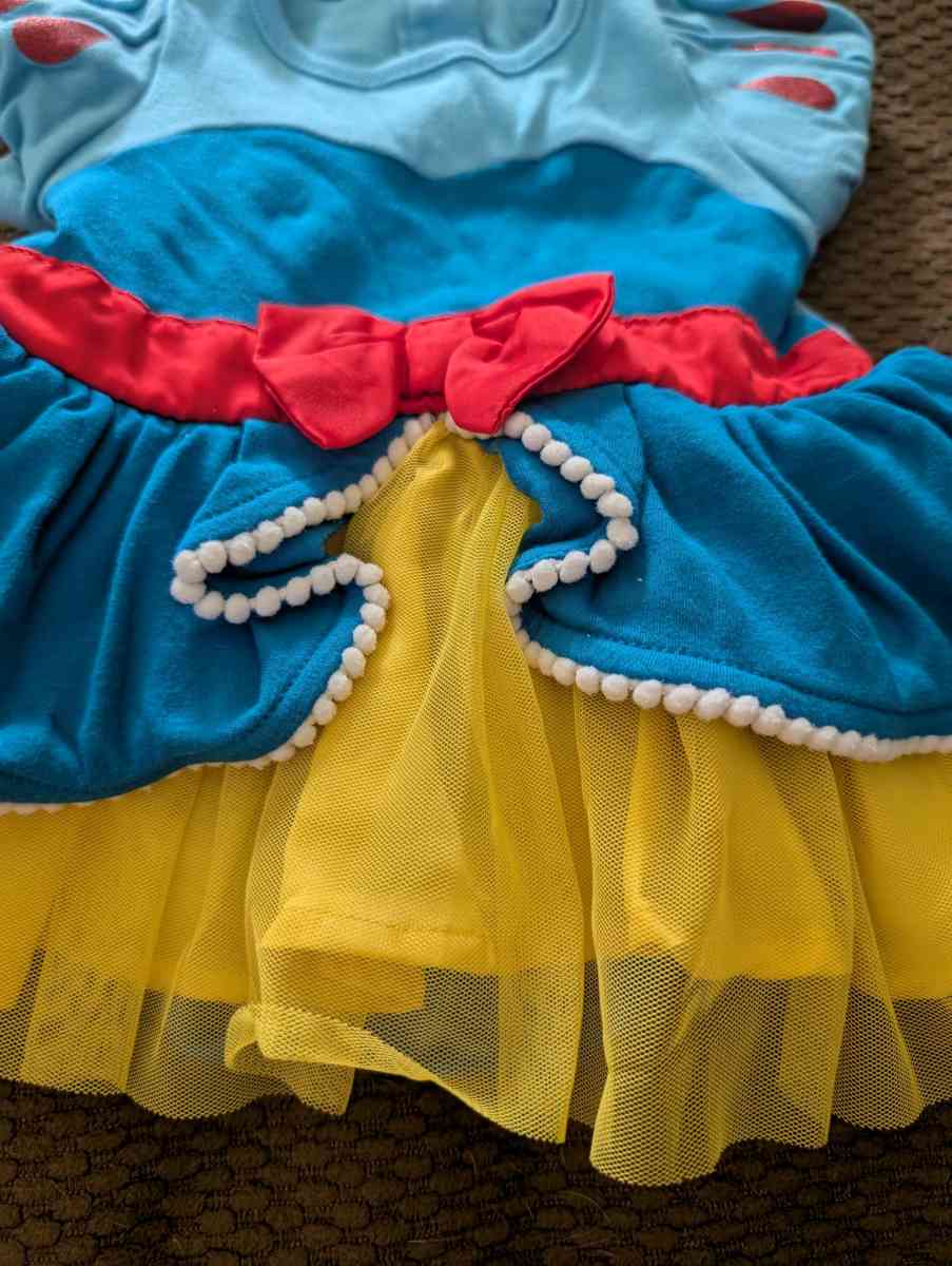 Baby Snow White dress costume