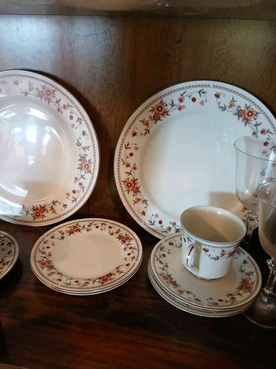 42 piece Anniversary China set 1970 1980 ara