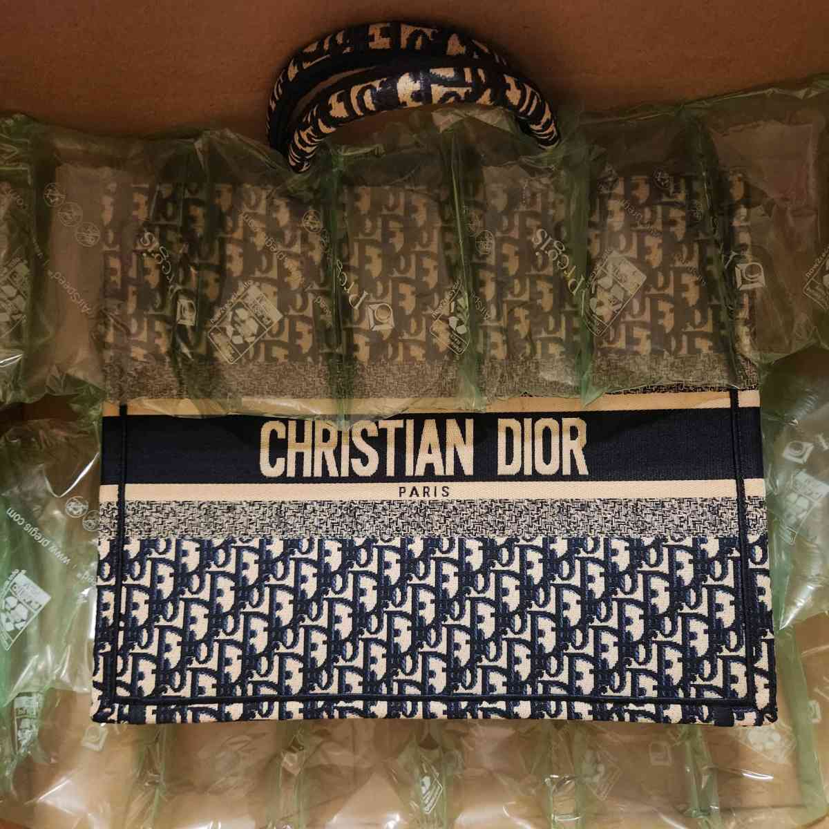 Christian dior tote