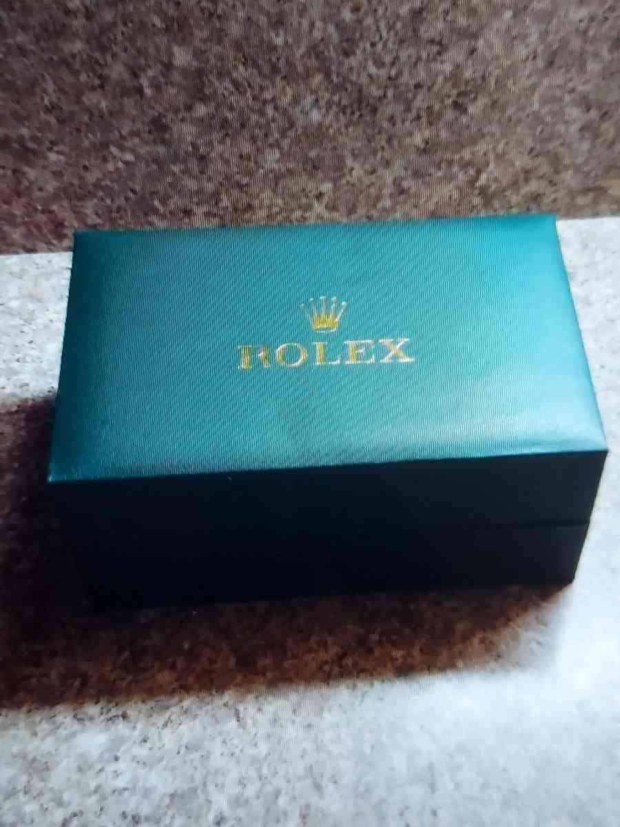 NEW FASHION GIFTS SET WITH ORIGINAL BOX