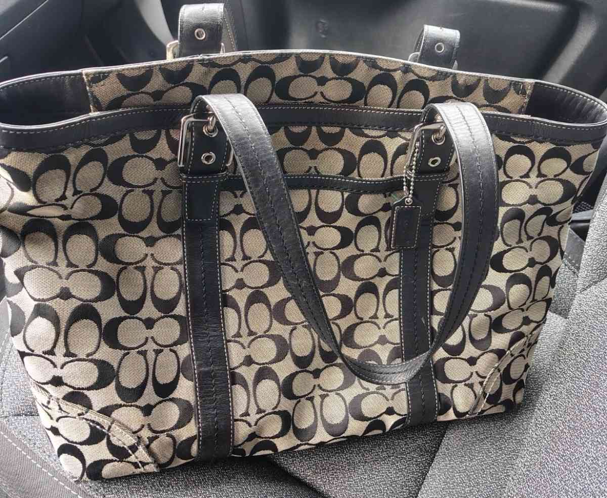 coach purse