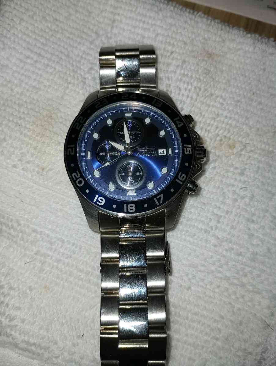 invicta mens watch