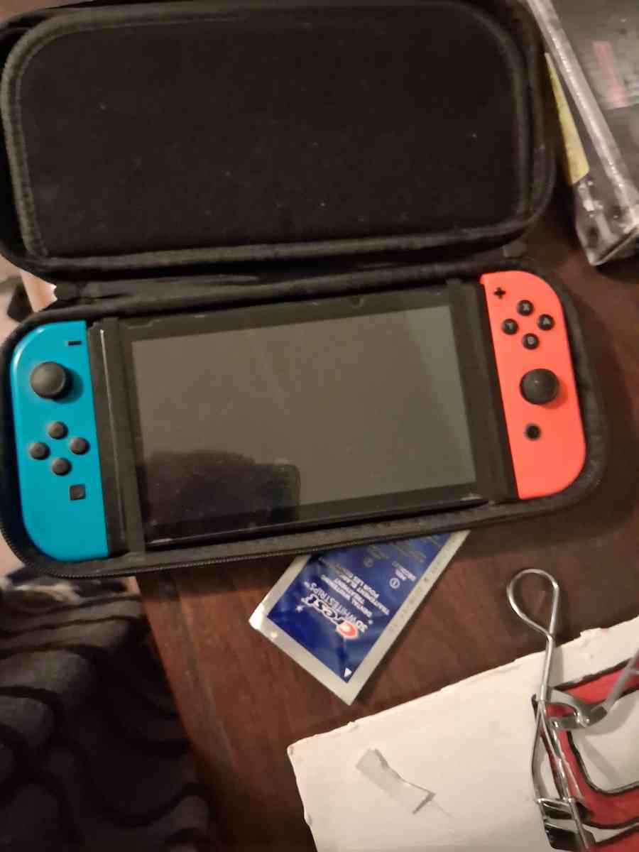 NETENDO SWITCH GREAT CONDITON