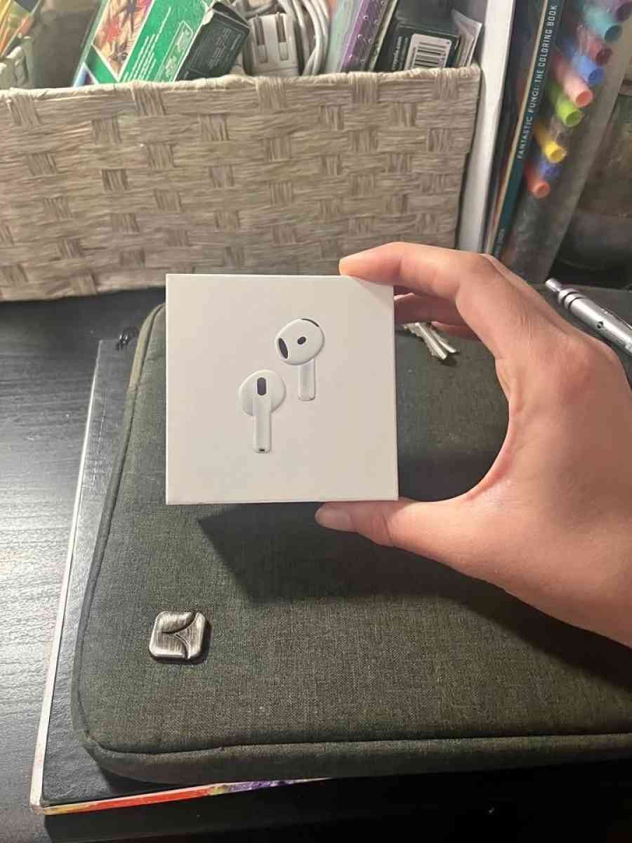 AirPods gen 4 anc