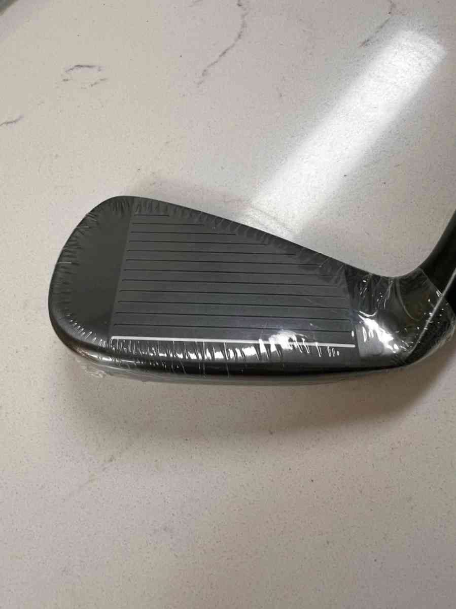 2023 P790 Golf Iron Set Clubs Flex 49P 7pcs chromeDG 105 S 3