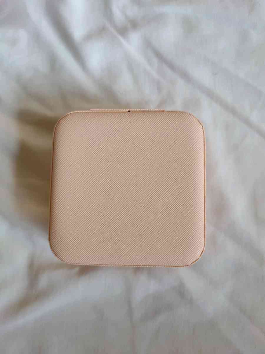 Pink traveling jewelry box