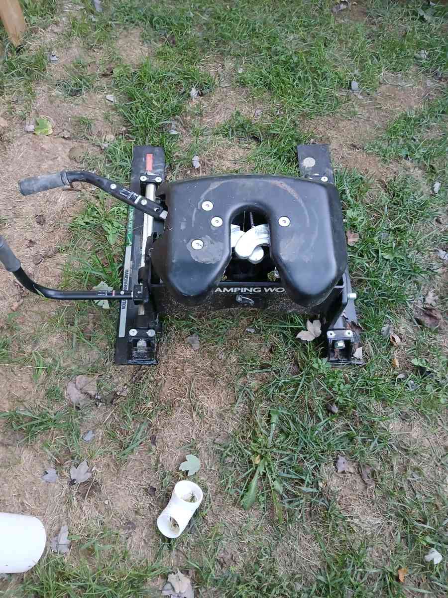 Sliding Fifth Wheel Hitch by Camping World