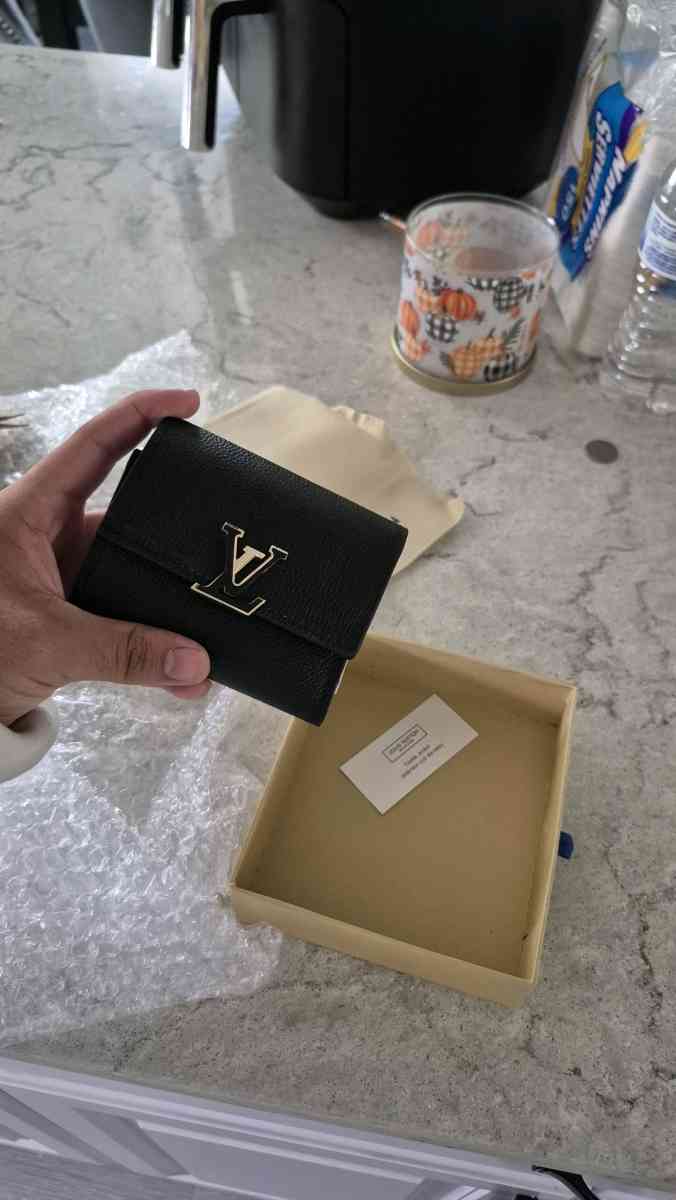 louis vuitton wallet