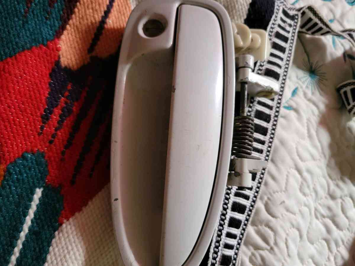 95 2000 Acura integra Passenger doorHandle