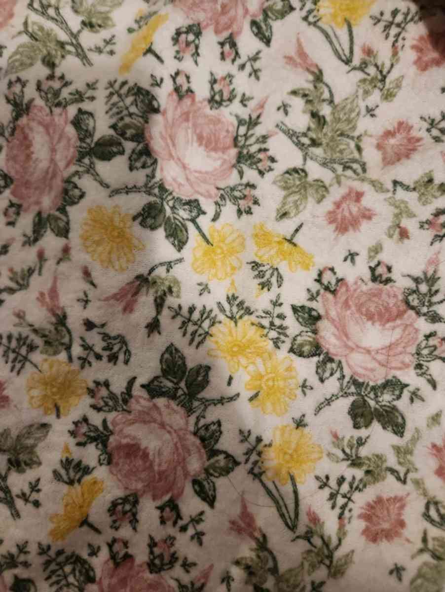 4 Receiving baby blankets