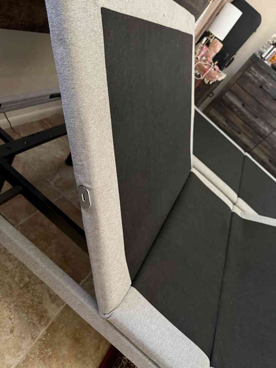 California King split adjustable base