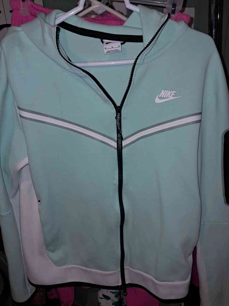 womens Nwot Nike Jacket