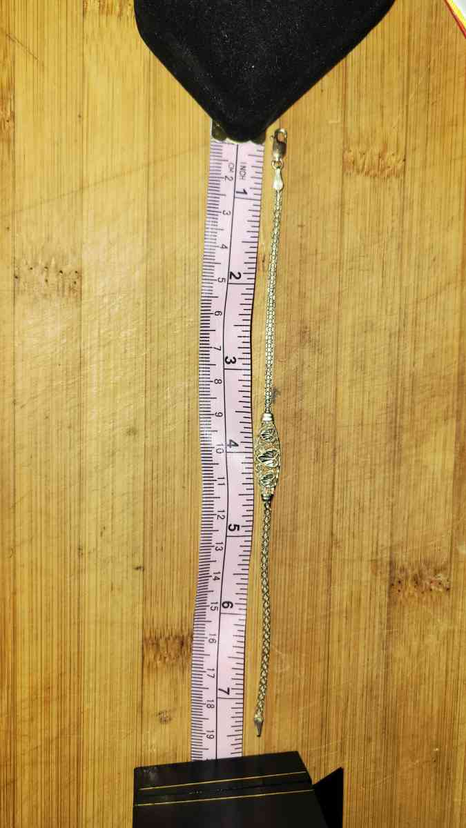 14kt Bracelet Diamond engraved Hearts