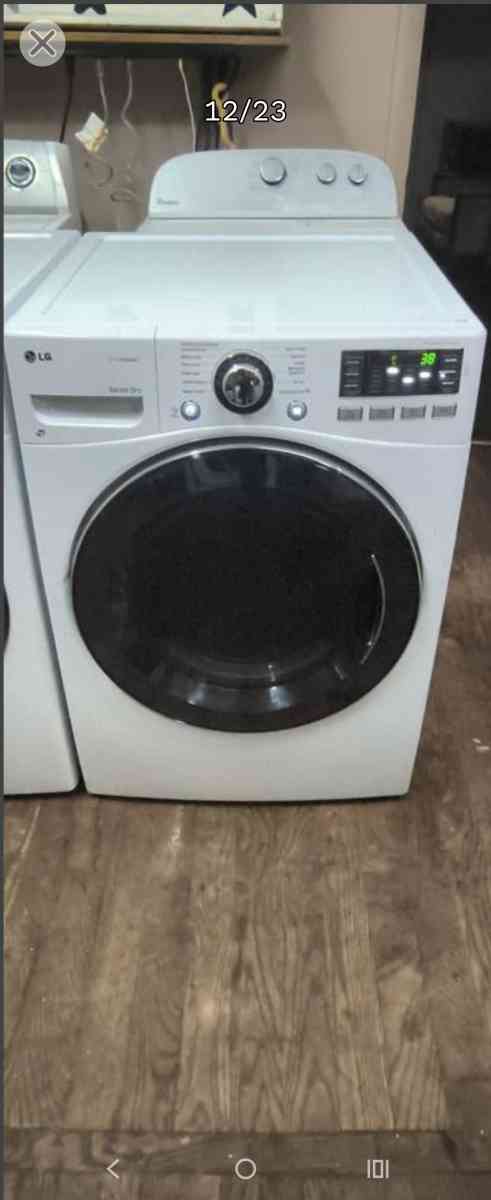 LG Elite White FrontLoad Washer  Gas Dryer Set  Stackable