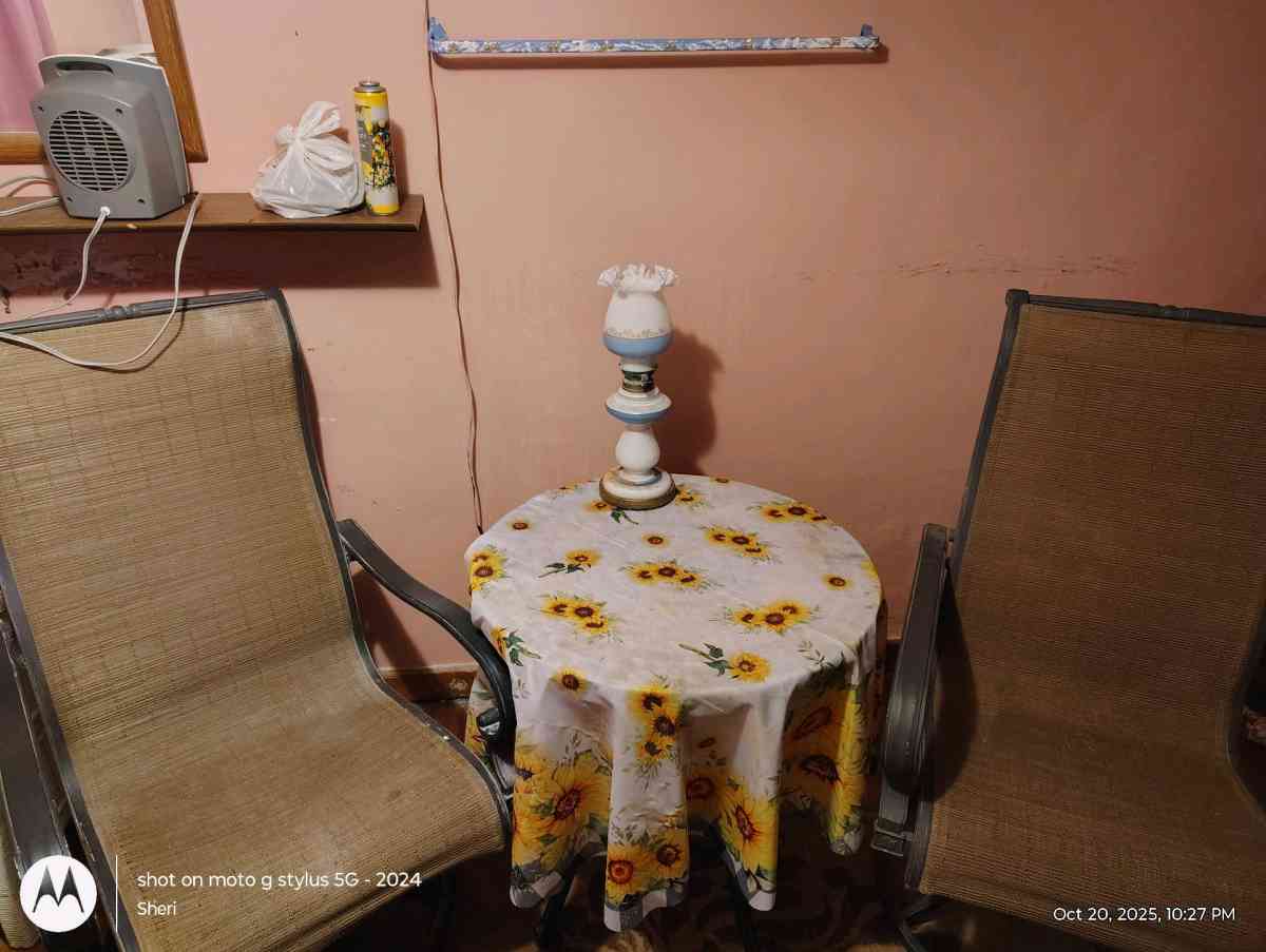 table and 2 chairs