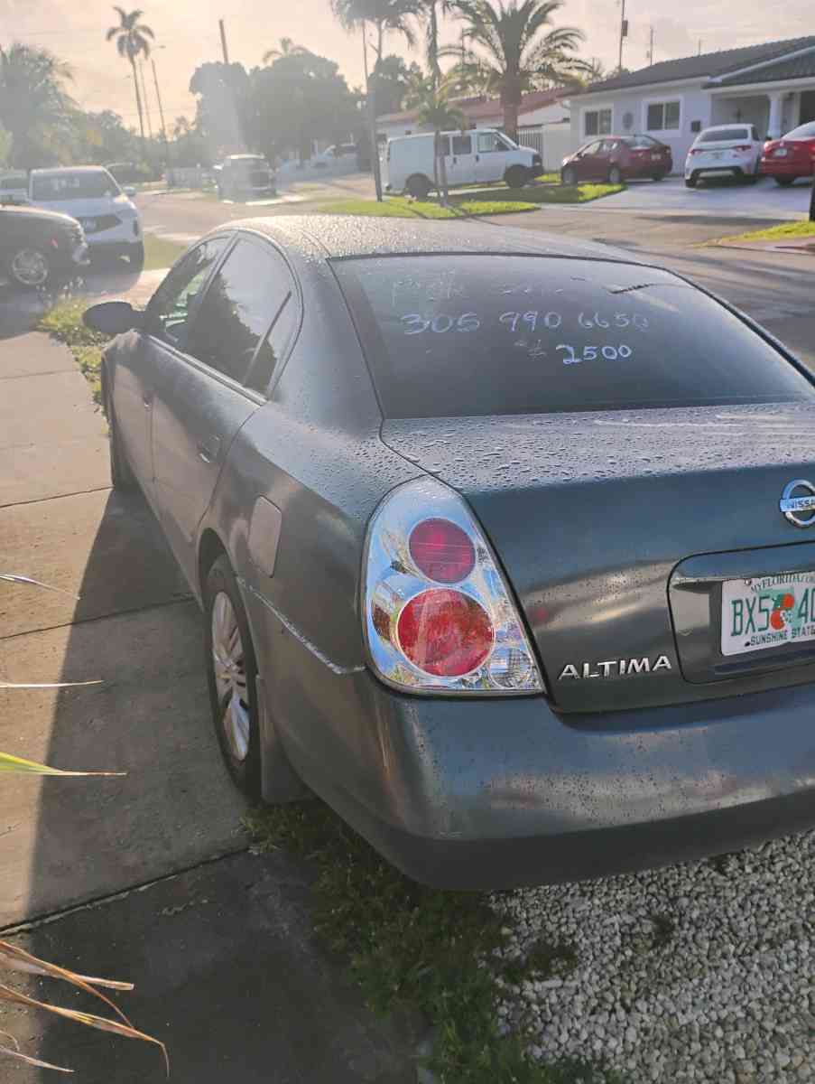 Nissan Altima