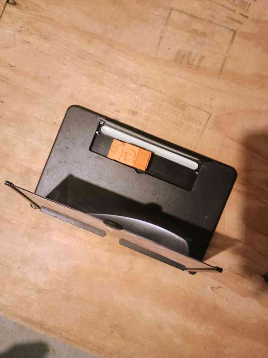 Phone screen magnifier