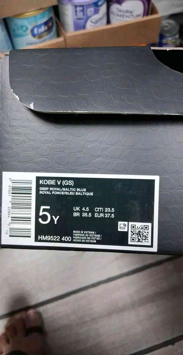 Kobe V Deep Royal