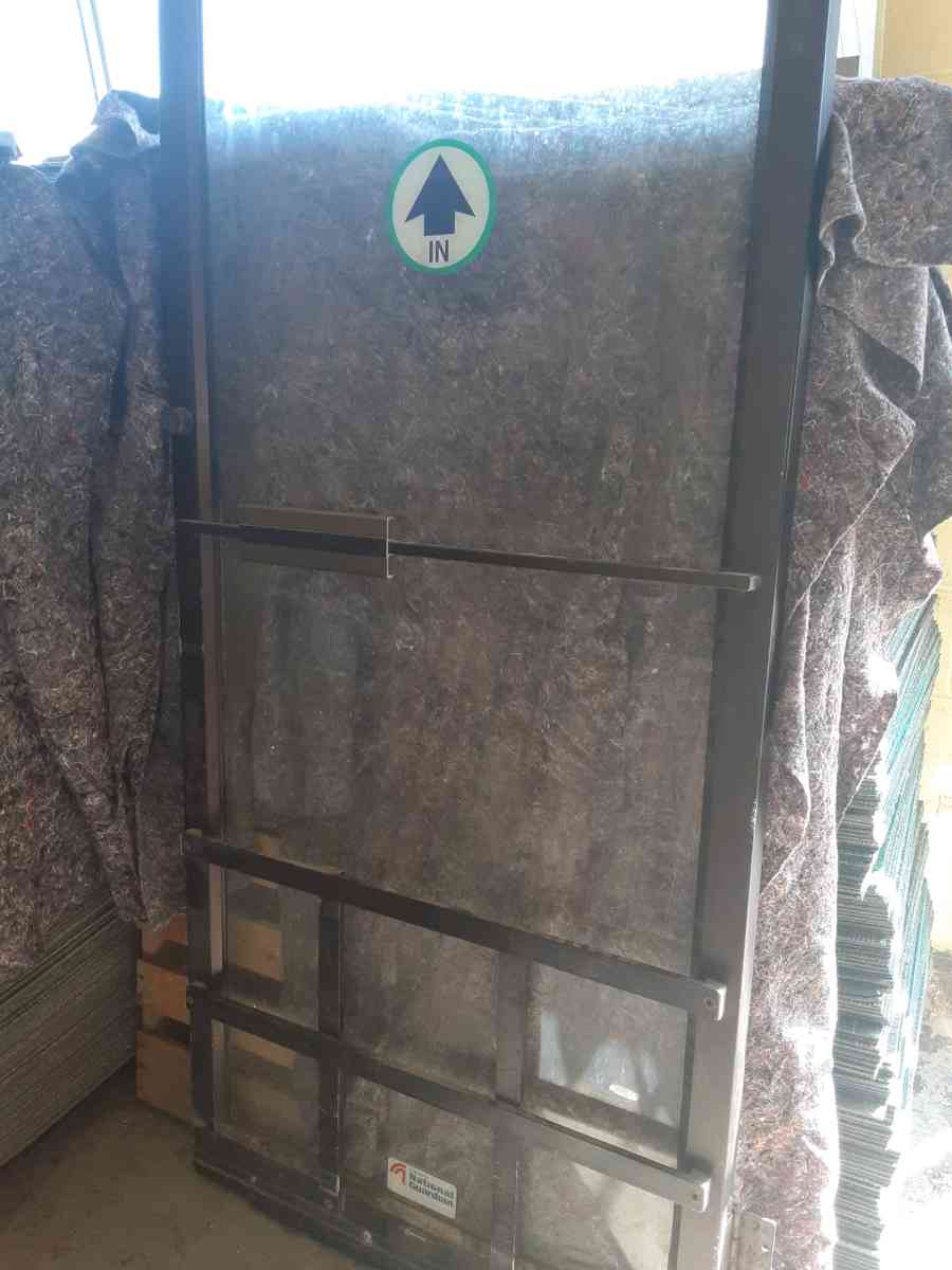 Commercial glass door with hinges but no frame