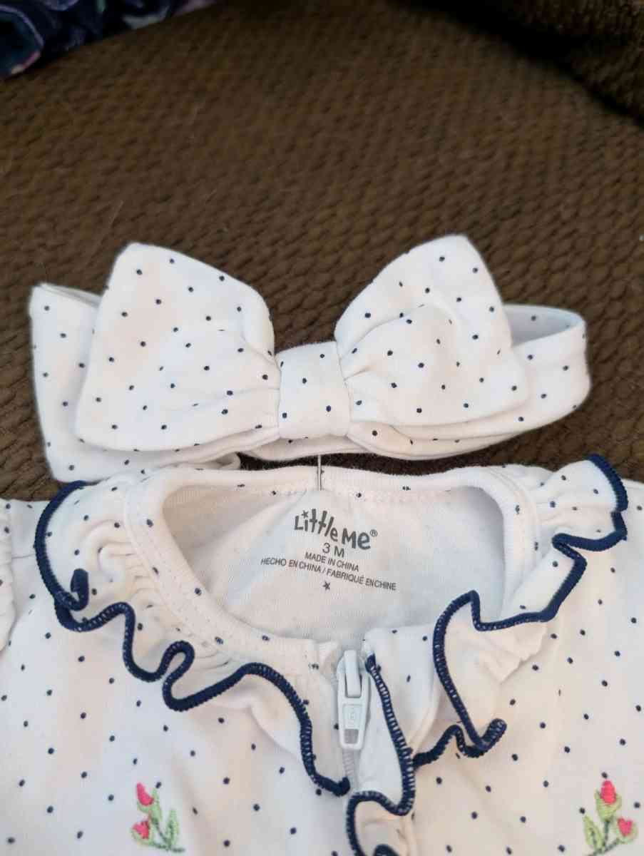 Baby white with blue dots sleepsuit with feet