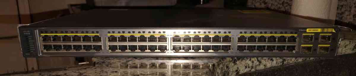 Cisco Catalyst 3750V248PS PoE Switch