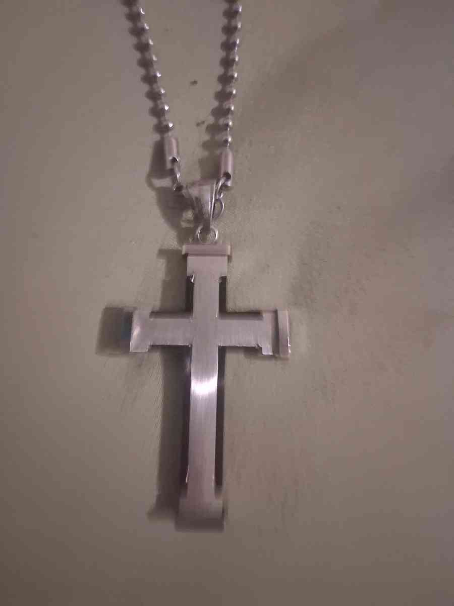 cross necklace