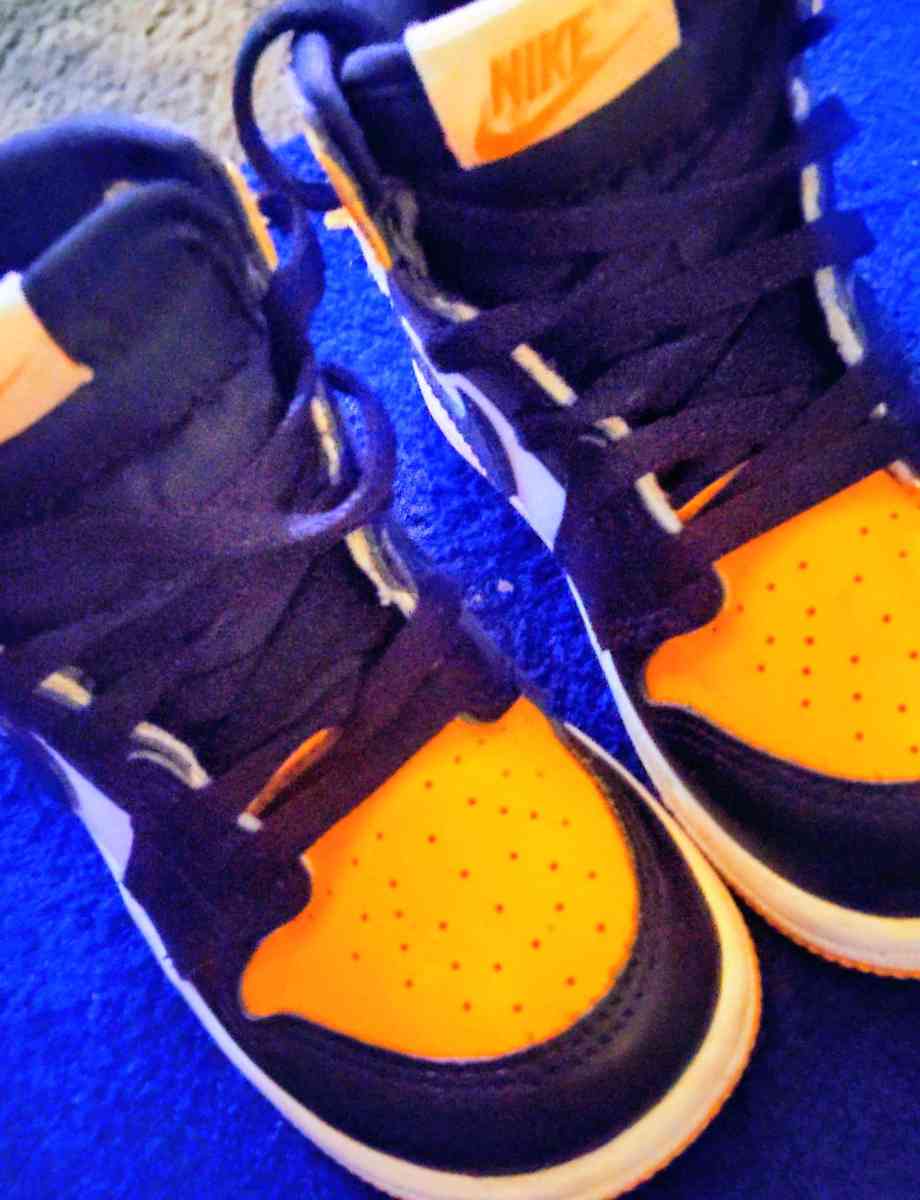 Air Jordan 1 High Retro OG Taxi Black Sail TD Deadstock Sz8