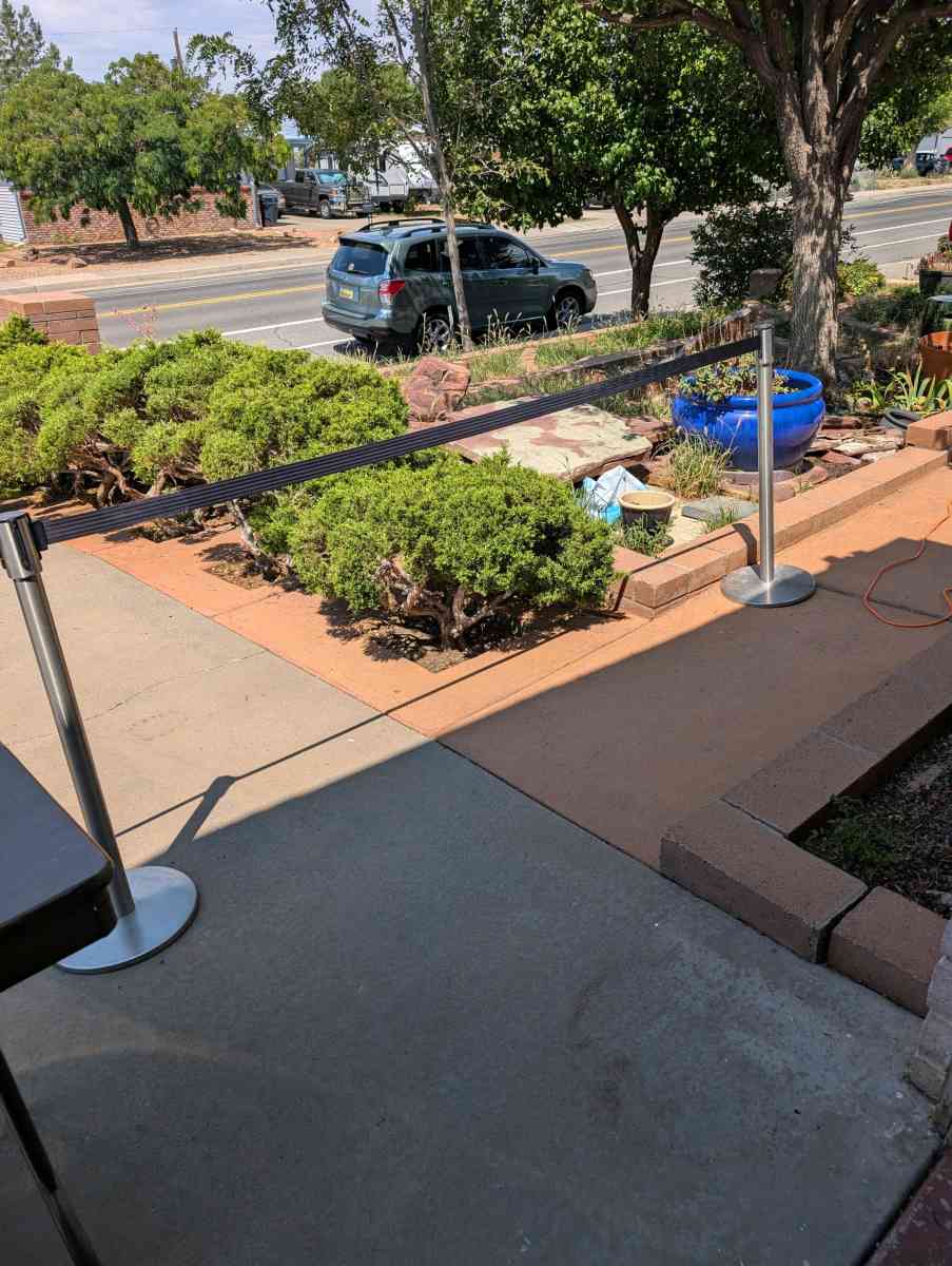 Retractable Belt Crowd Control Stanchion