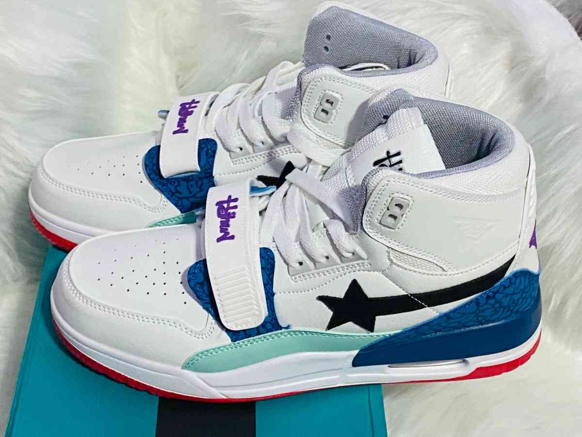 BAPE STA Sk8 Sta WhiteBlueRed  Mens Size 8 Streetwe