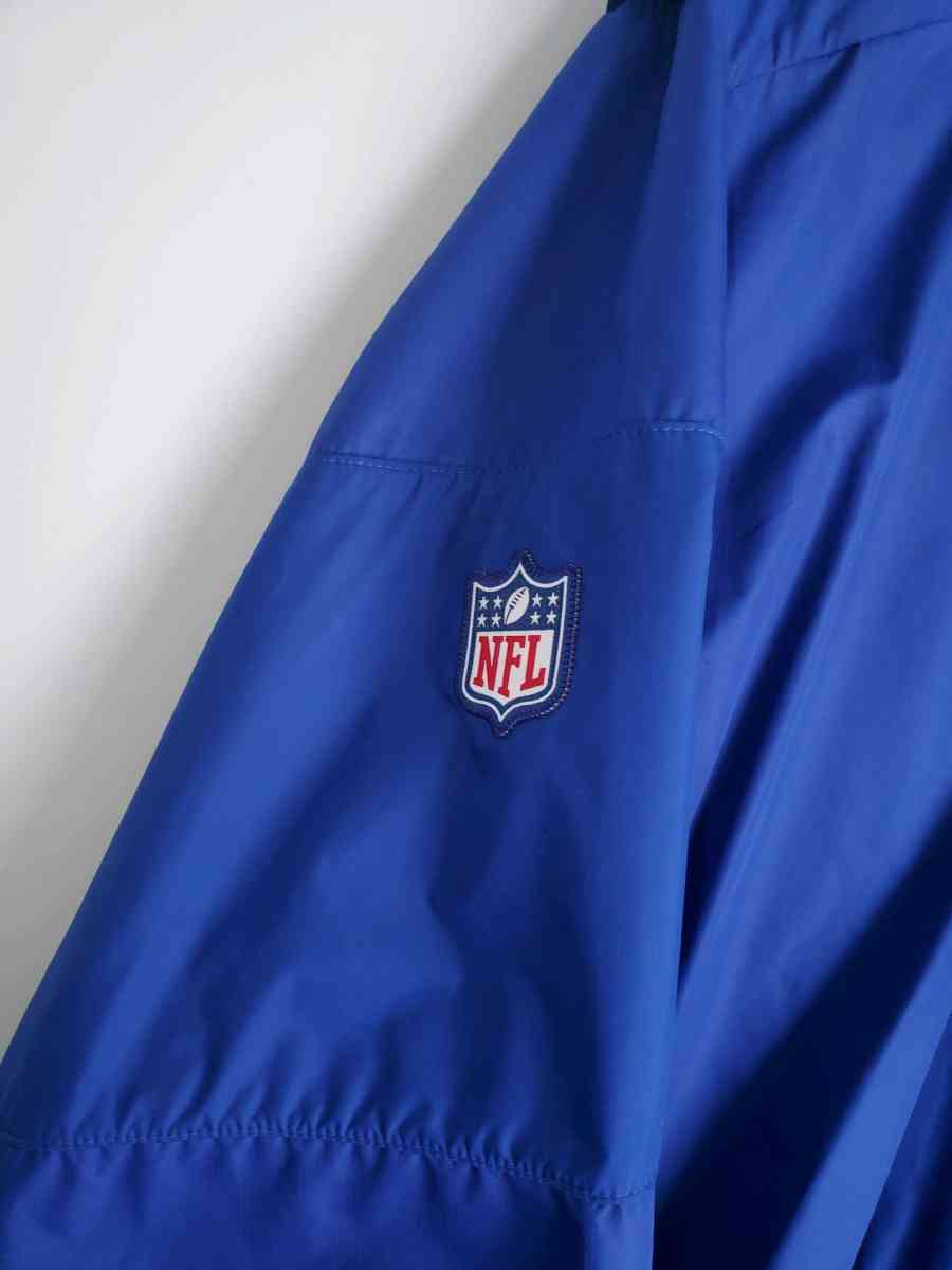 Nike NFL on the field pullover