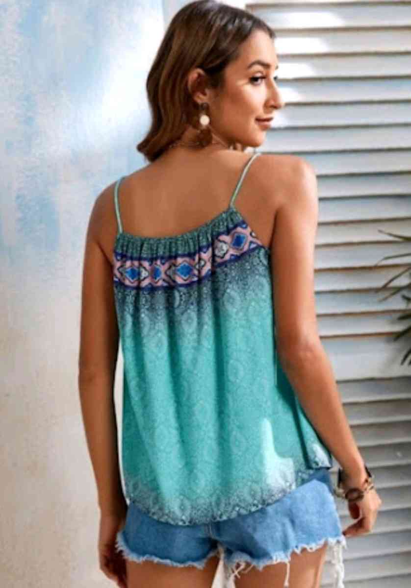 NEW BLUE TEAL LOOSE FITTING WOMENS SMALL CAMI TANK TOP