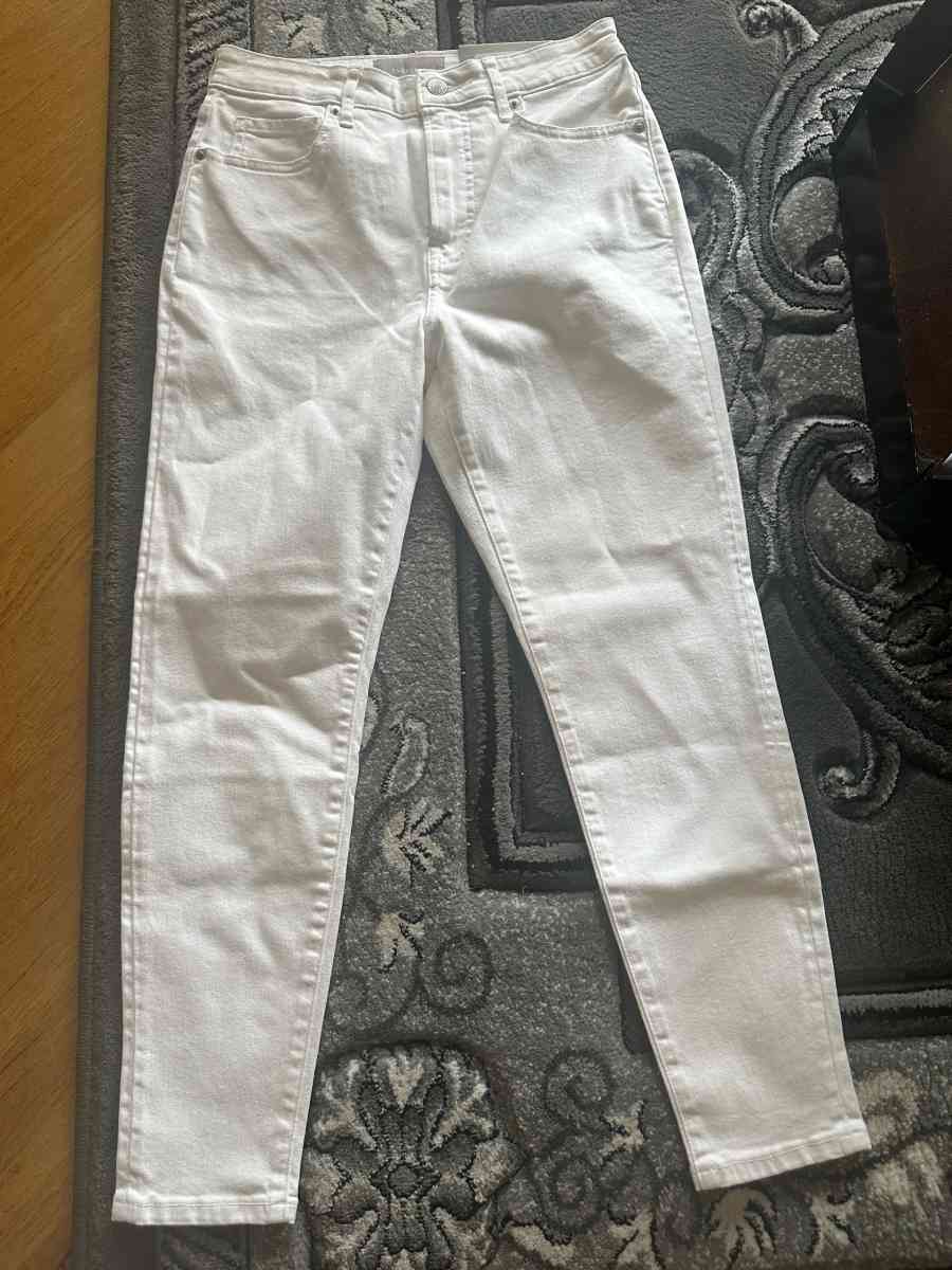 Everlane OffWhite HighRise Jeans