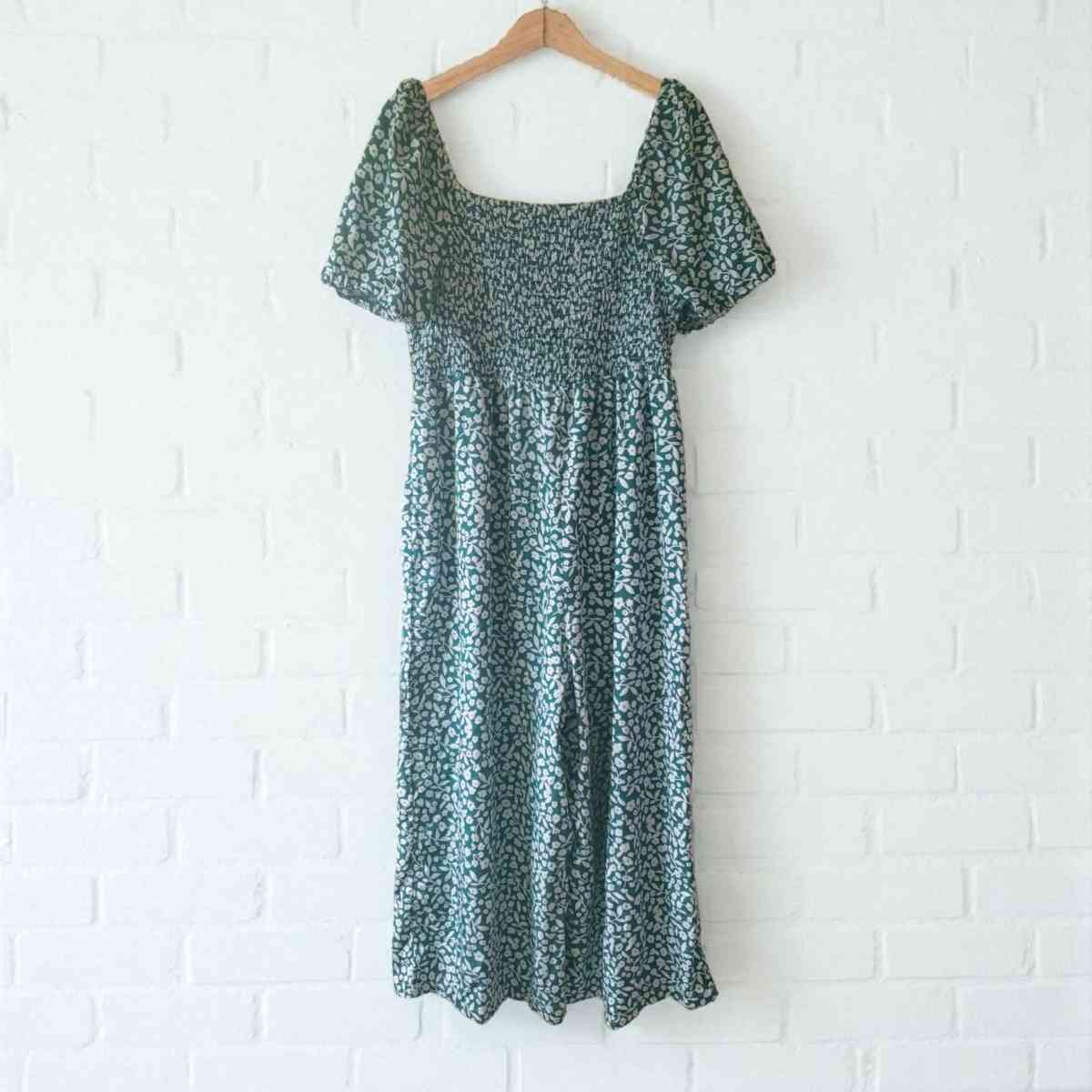 Floral Stretchy Romper with Puff Sleeves