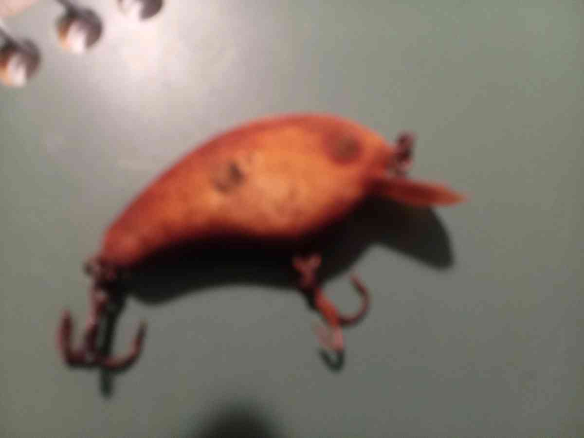 1920s era wooden fishing lure