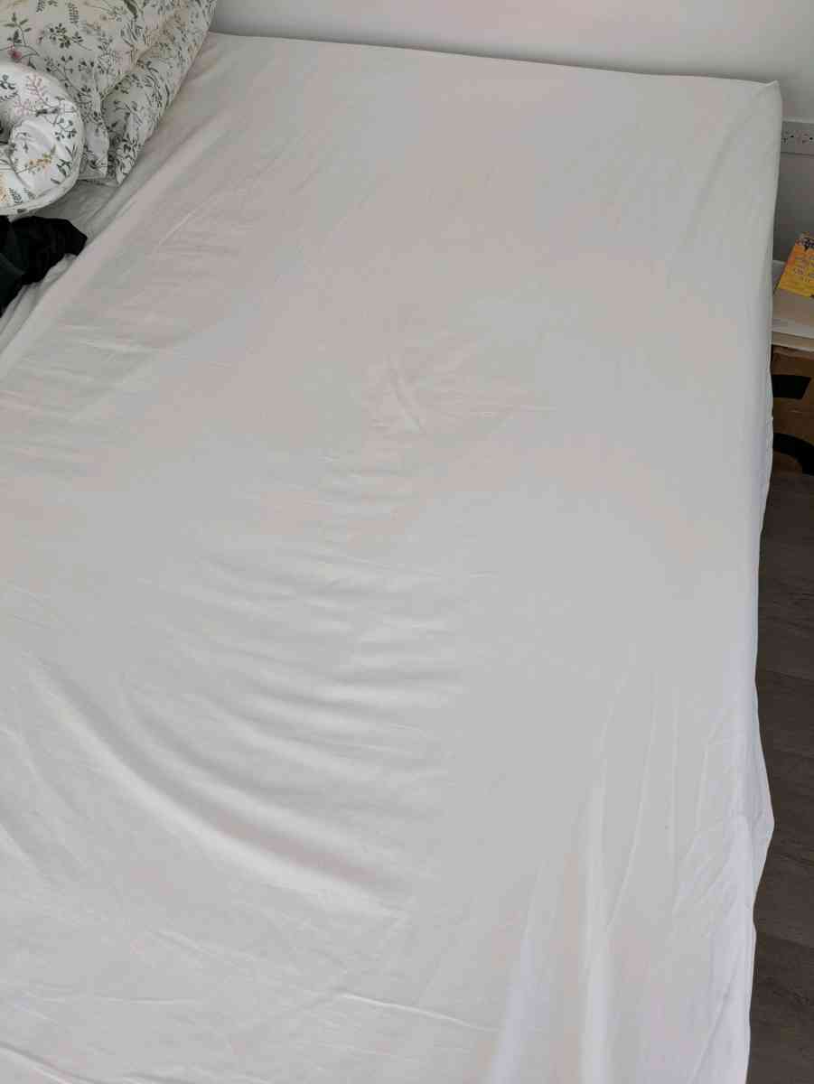 2 IKEA NATTJASMIN White Queen Fitted Sheets