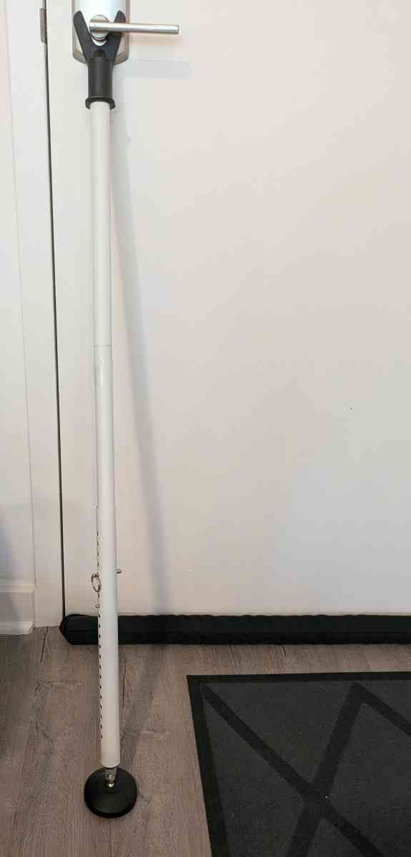 Door Security Bar Adjustable length 28 to 45 inches