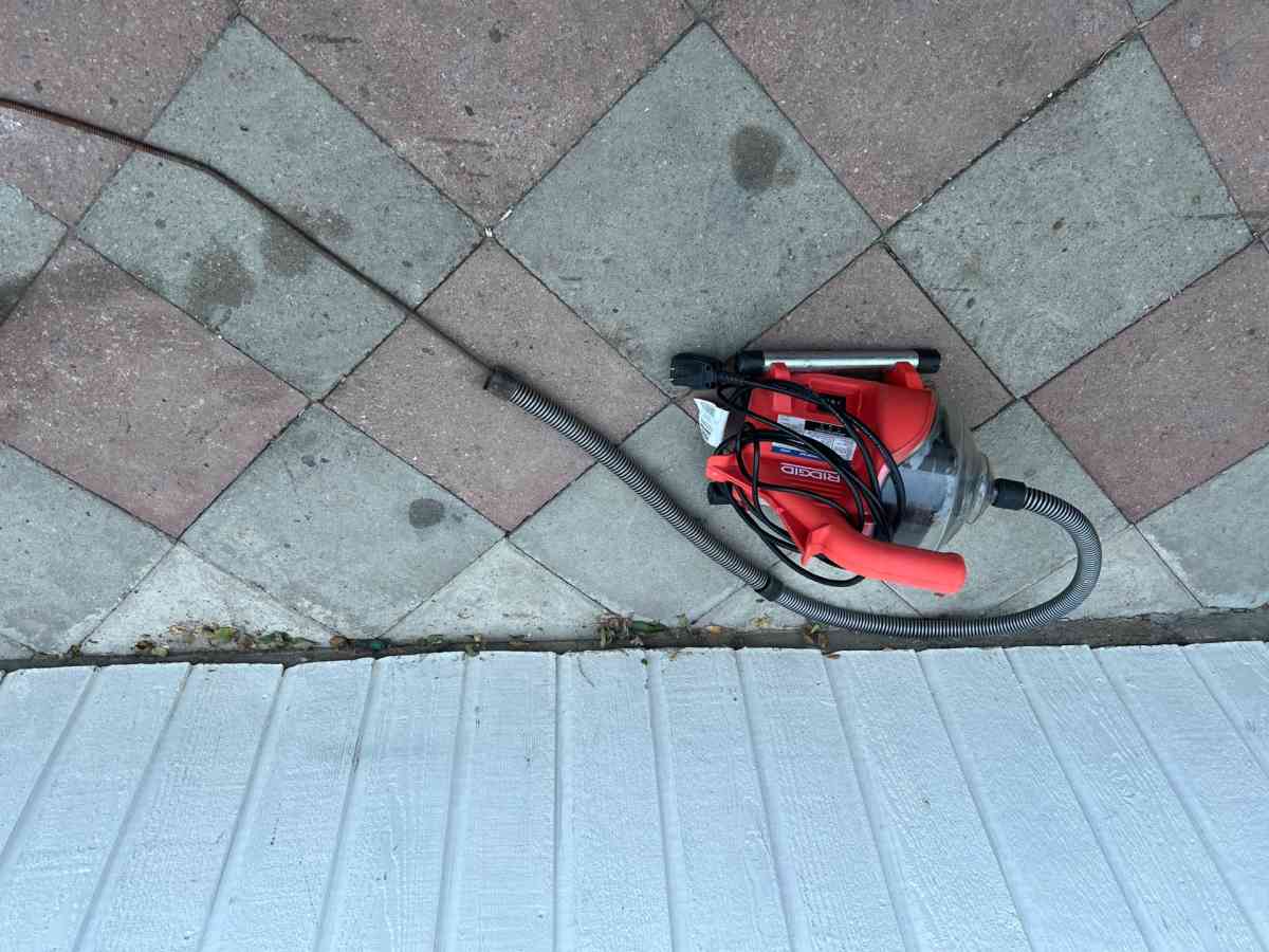 Ridgid Drain Cleaner machine