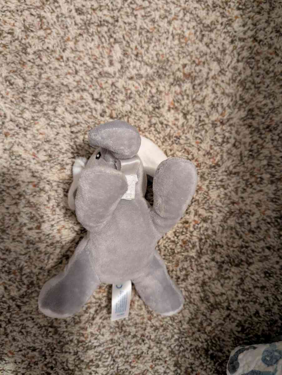Plush elephant pacifier holder