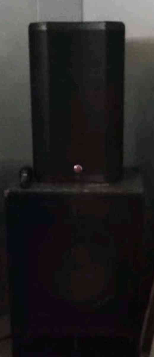 Two functional speakers and two subwoofers