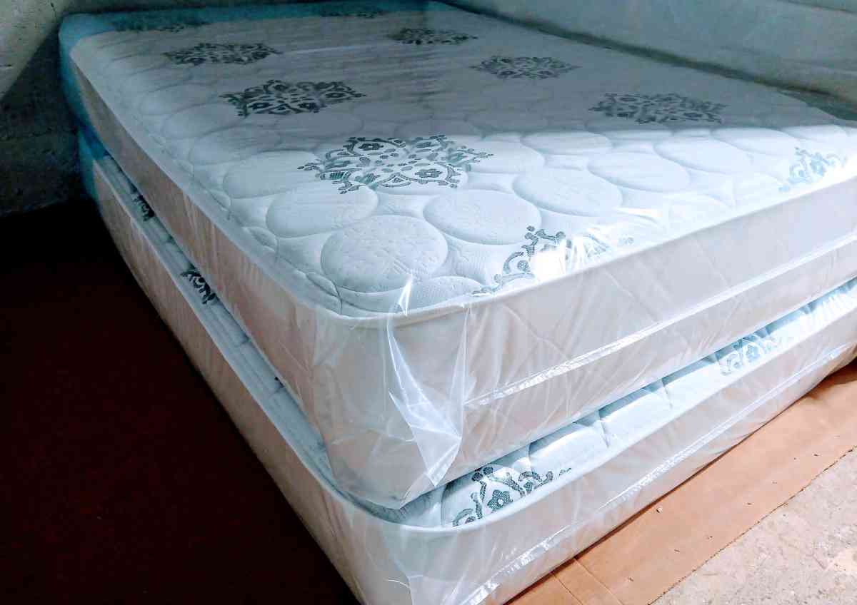 275 New Queen Mattress and Boxspring Free Delivery Sameday